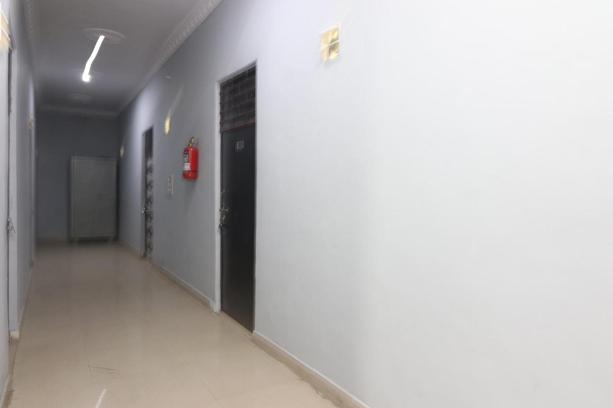 Hotel O Mulaqat Dadri Extérieur photo
