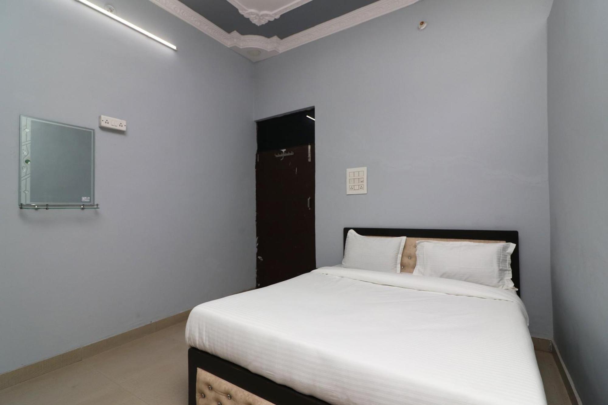 Hotel O Mulaqat Dadri Extérieur photo